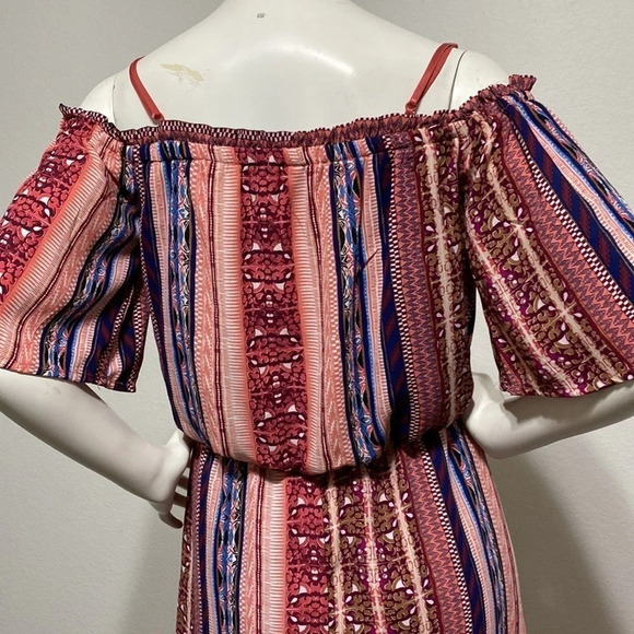 City Triangles Romper Dress - Picture 5 of 5